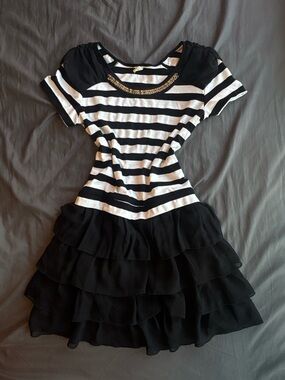 Diviko Striped Tiered Ruffle Mini Dress Gold Chain Detail Y2K Mall Goth